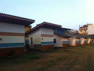 Nora Guesthouse Chumphon Esterno foto